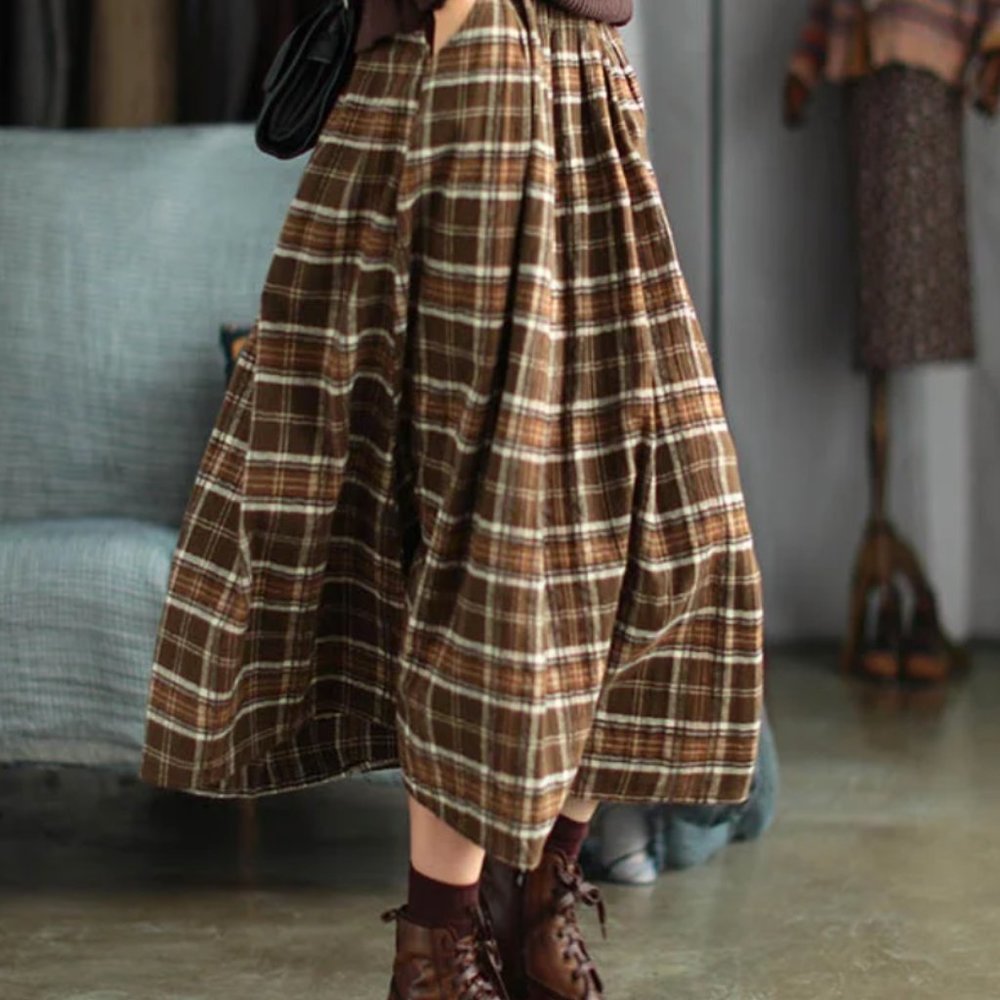 BRAND NEW, NEVER WORN. Cozy Flannel Retro Plaid A-Line Skirt
